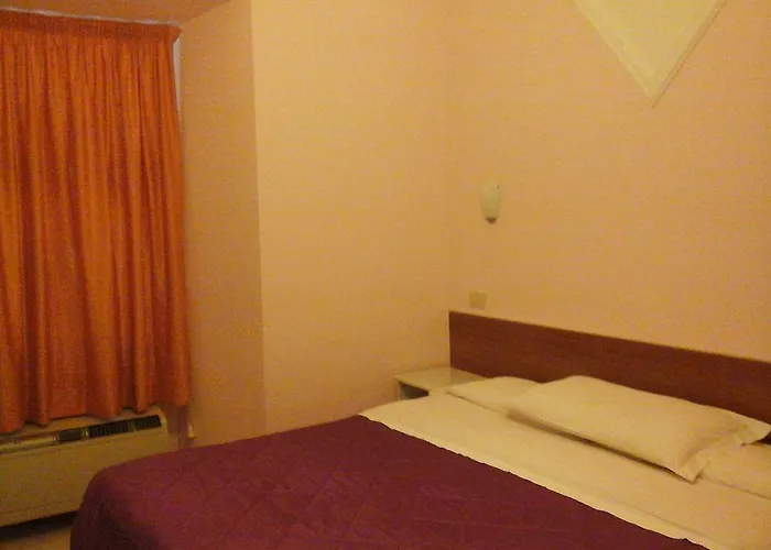 Merulana Star 3* Roma